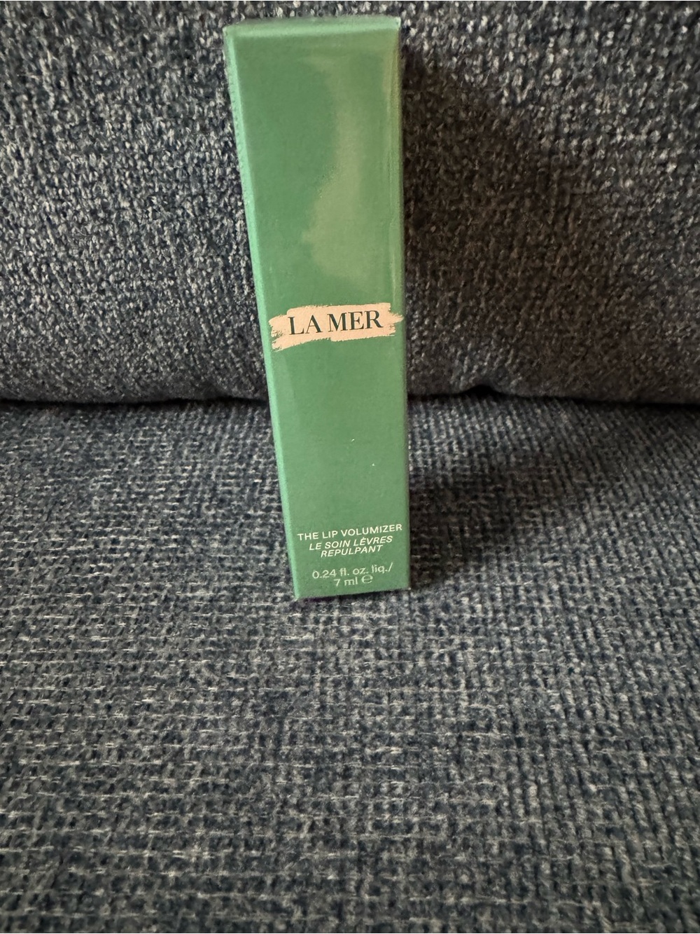La Mer lip volumizer. Color 20 sheer glow - Picture 4 of 7